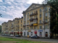 Самара, улица Краснодонская, дом 16. жилой дом с магазином