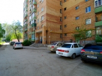 Samara, Metallistov st, house 17. Apartment house