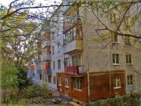 neighbour house: avenue. Kirov, house 293. Apartment house