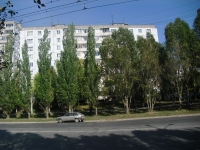neighbour house: avenue. Kirov, house 411. Apartment house