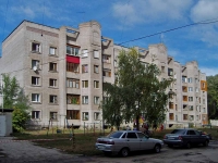 neighbour house: avenue. Yunykh Pionerov, house 142А. Apartment house