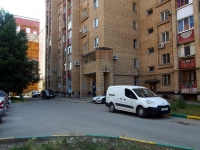 萨马拉市, Zaporozhskaya st, 房屋 15. 公寓楼