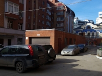 neighbour house: st. Sadovaya, house 221А. garage (parking)