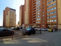 萨马拉市, Karbyshev st, 房屋 63. 公寓楼