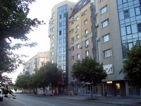 Samara, Molodogvardeyskaya st, house 166. Apartment house