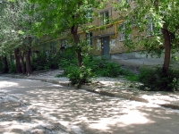 Samara, Gaya st, house 36. Apartment house with a store on the ground-floor