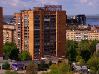 neighbour house: st. Novo-Sadovaya, house 31. Apartment house