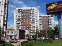 neighbour house: st. Novo-Sadovaya, house 182. Apartment house