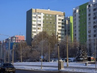 neighbour house: st. Novo-Sadovaya, house 371. Apartment house