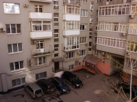 Samara, Aleksey Tolstoy st, house 137. Apartment house