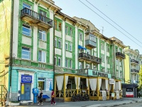 Samara, M. Gorky st, house 117. Apartment house