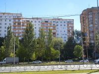 neighbour house: st. Demokraticheskaya, house 25. Apartment house