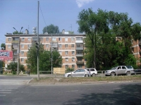 Самара, улица Гагарина, дом 74. многоквартирный дом