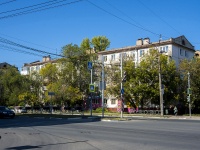 Самара, улица Гагарина, дом 92. многоквартирный дом