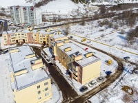 Zhigulevsk, Otradnaya st, house 35. Apartment house