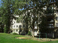 Жигулевск, мкр В-1, дом 4. многоквартирный дом