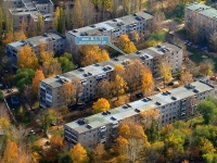 Zhigulevsk, V-1 , house 11. Apartment house