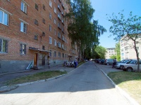 Zhigulevsk, V-1 , house 19. Apartment house