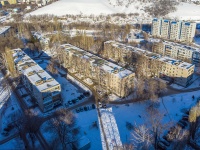 Zhigulevsk, V-1 , house 24. Apartment house