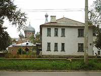 Zhigulevsk, Internatsionalistov st, house 18/СНЕСЕН. Apartment house
