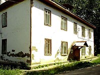 neighbour house: st. Internatsionalistov, house 26А/СНЕСЕН. Apartment house