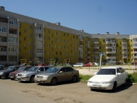 Zhigulevsk, Komsomolskaya st, house 56. Apartment house