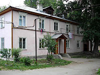 Zhigulevsk, Lenin st, house 27/СНЕСЕН. Apartment house