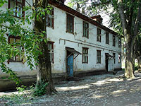 Zhigulevsk, st Mira, house 48. Apartment house