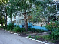 Zhigulevsk, Radiozavodskaya st, house 10. Apartment house