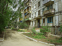 Novokuibyshevsk, Voroshilov st, house 10А. Apartment house