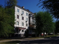 Novokuibyshevsk, st Kommunisticheskaya, house 49. Apartment house