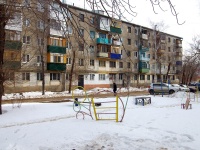 Novokuibyshevsk, Ostrovsky st, house 19. Apartment house