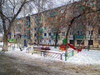 Novokuibyshevsk, Ostrovsky st, house 22. Apartment house