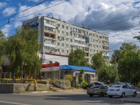 Novokuibyshevsk, Pobedy avenue, house 6. Apartment house