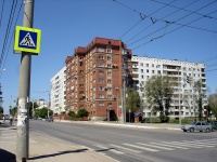 Novokuibyshevsk, Pobedy avenue, house 21. Apartment house
