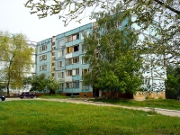 Novokuibyshevsk, Pobedy avenue, house 50Б. Apartment house