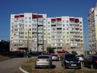 新古比雪夫斯克市, Sverdlov st, 房屋 27. 公寓楼