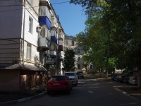 Novokuibyshevsk, Frunze st, house 10. Apartment house