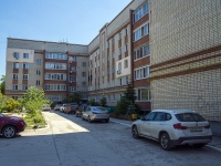 Oktyabrsk, Dzerzhinsky st, house 27. Apartment house
