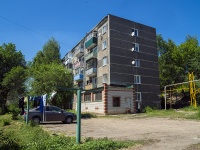 Oktyabrsk, st Kuybyshev, house 16. Apartment house