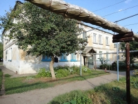 Otradny, Komsomolskaya st, house 18. Apartment house