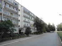 Otradny, Sovetskaya st, house 100. Apartment house