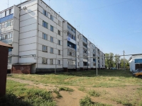 Otradny, Sportivnaya st, house 62. Apartment house