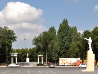 恰帕耶夫斯克市, 纪念碑 В.И. ЧапаевуZheleznodorozhnaya st, 纪念碑 В.И. Чапаеву