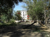Chapaevsk, Meditsinskaya st, house 1. Apartment house