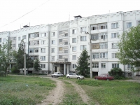 Chapaevsk, Ordzhonikidze st, house 26. Apartment house