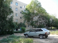 Chapaevsk, st Raskovoy, house 77. Apartment house