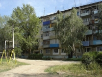 Chapaevsk, st Shchors, house 118. Apartment house