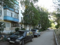 Chapaevsk, Shchors st, house 122. Apartment house