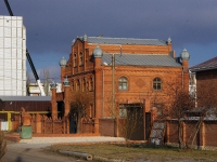 Togliatti, 1st Pugachevsky Ln, house 63. Private house